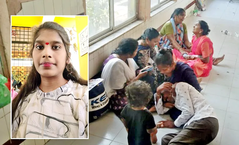 bcom second year student ends life in telangana