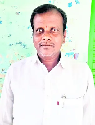 పర్యాటకులు ఇబ్బందులు పడుతున్నారు.. 
