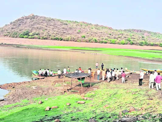 ఇరు రాష్ట్రాల జాలర్ల మధ్య సరిహద్దు వివాదం..
