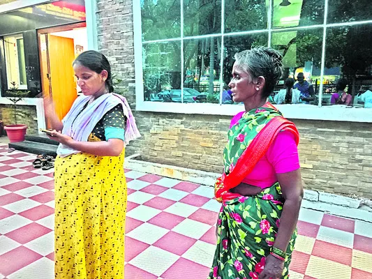 పోలీసులను పరుగులు పెట్టించిన సెల్ఫీ వీడియో