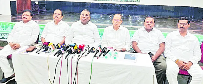 తక్కువ ధరకు ధాన్యం అమ్మొద్దు