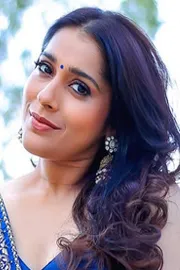 Anchor Rashmi Gautam Went To Summer Vacation after her Surgery11