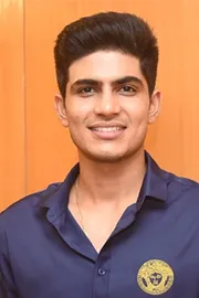 Shubman Gill sets the record straight, denies ridiculous link-up rumours8