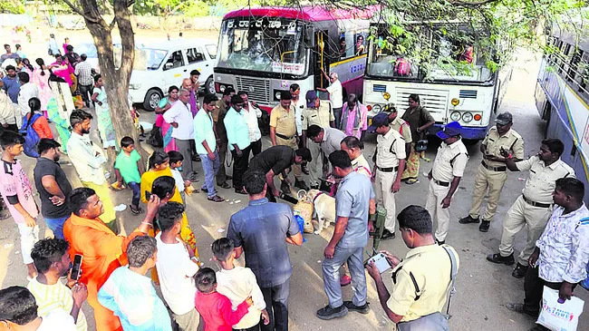 జిల్లాలో విస్తృత తనిఖీలు 