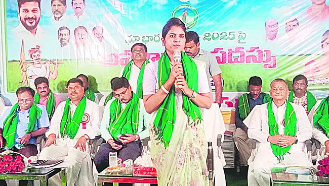 భూ భారతితో అధికార వికేంద్రీకరణ