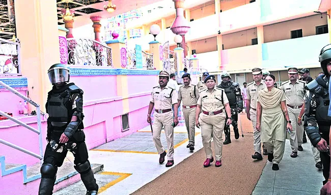 ప్రశాంతి నిలయంలో భద్రత కట్టుదిట్టం