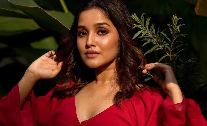Anikha Surendran Instagram Account Issue