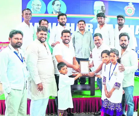 ‘జవహర్‌ బాల్‌మంచ్‌ను గ్రామస్థాయికి విస్తరిస్తాం’ 