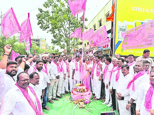 బీఆర్‌ఎస్‌ వెంటే ప్రజలు