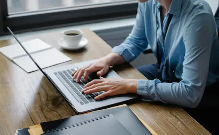 An employee shared their experience of being unfairly placed on a PIP on Reddit