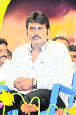 స్వదేశానికి తరలిన పాకిస్తానీయులు