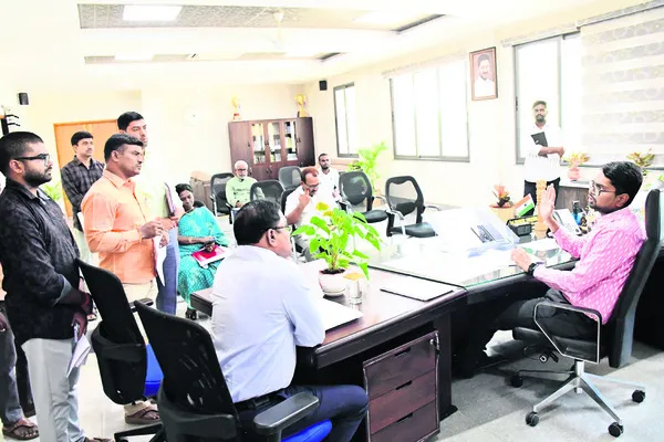 కొనుగోలు చేసిన ధాన్యాన్ని తరలించాలి 