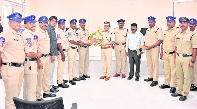 పదోన్నతితో గౌరవం, బాధ్యత