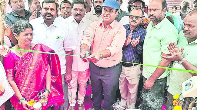 బియ్యం అమ్మితే రేషన్‌ కార్డు కట్‌ 