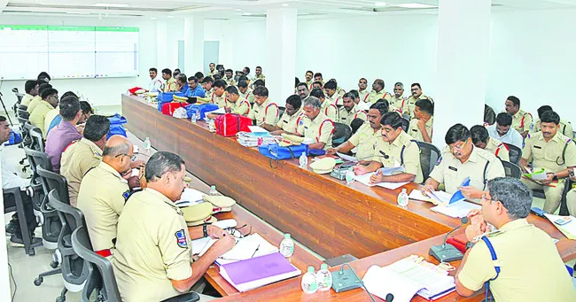 ఆన్‌లైన్‌ మోసాలపై అవగాహన