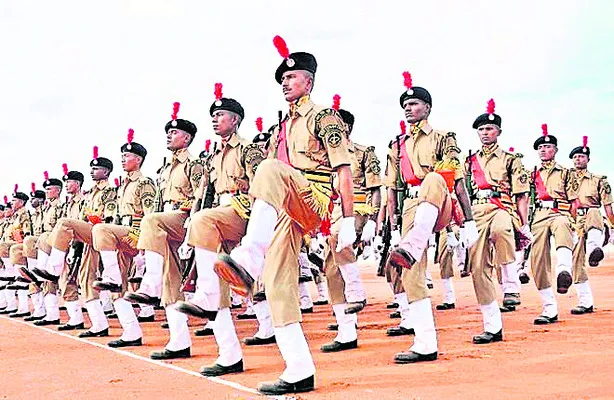 102 పథకాలతో పోలీసు శాఖ బలోపేతం