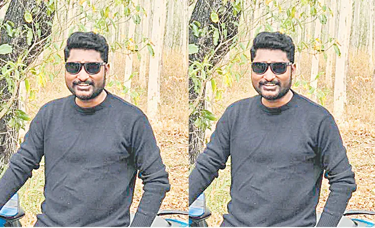 Father spent three days Son dead body