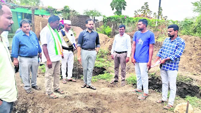 పనులు వేగవంతం చేయాలి