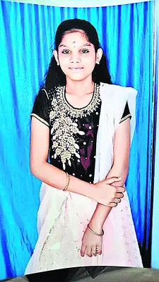 టెన్త్‌ విద్యార్థిని అదృశ్యంపై ఫిర్యాదు 