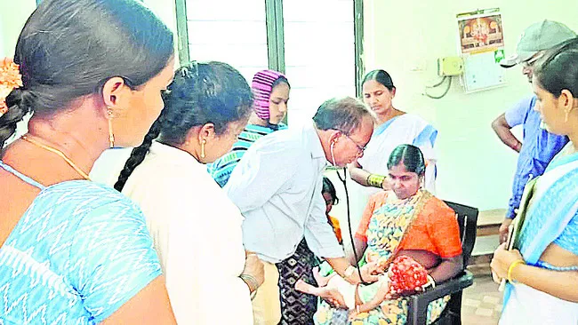 ఫాలో అప్‌ సేవలందించాలి