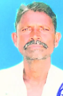 విద్యుత్‌ వైర్లు తగిలి రైతు దుర్మరణం