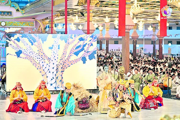 ఆకట్టుకున్న సాంస్కృతిక కార్యక్రమాలు 