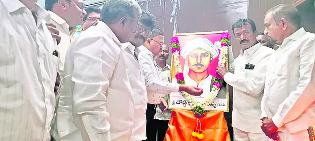దొడ్డి కొమురయ్య జీవితం.. స్ఫూర్తిదాయకం