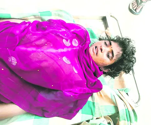 పురుగుమందు తాగి మహిళ ఆత్మహత్య 