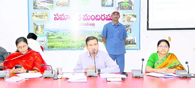 రేషన్‌కార్డుంటే ‘ఆదాయం’ అవసరం లేదు