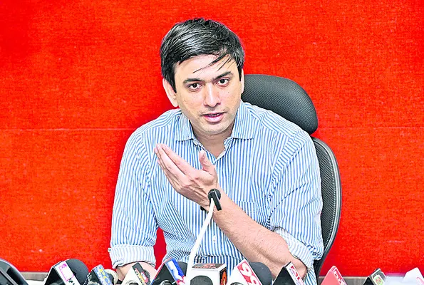 అవినీతికి పాల్పడితే కఠిన చర్యలు