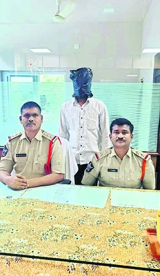 తండ్రి హత్య కేసులో తనయుడి అరెస్టు 
