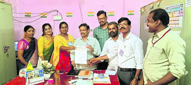 ఇంటర్‌ మూల్యాంకన వేతనం చెల్లించాలి 