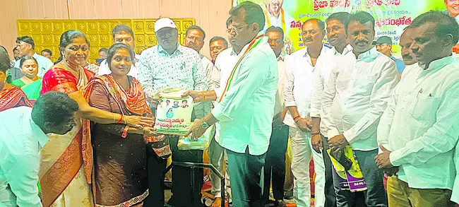 ● అడ్డంకులు అధిగమించి పేదలకు మేలు ● సన్నబియ్యం పంపిణీలో