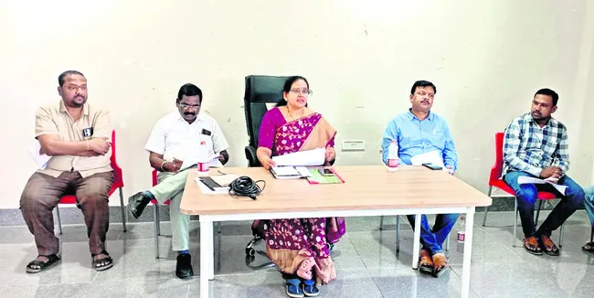 చిన్నారులకు సమగ్ర కంటి పరీక్షలు