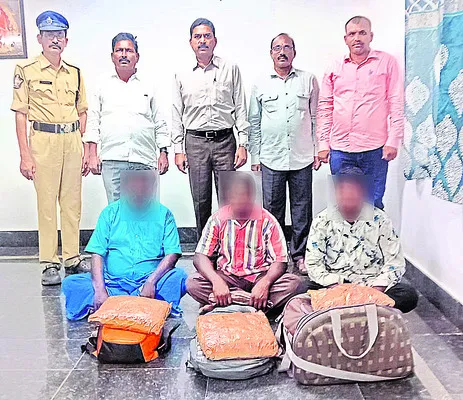 20 కేజీల గంజాయి స్వాధీనం 