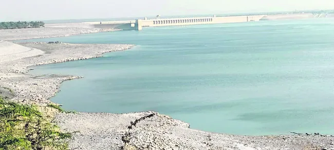 డెడ్‌ స్టోరేజీకి చేరువలో సాగర్‌