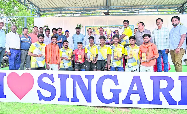 వాలీబాల్‌ పోటీల విజేత హైదరాబాద్‌