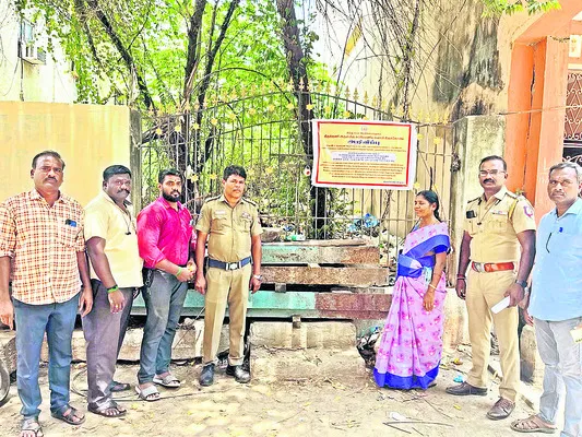 రూ. 7.50 కోట్ల విలువైన ఆలయ ఆస్తులు స్వాధీనం 