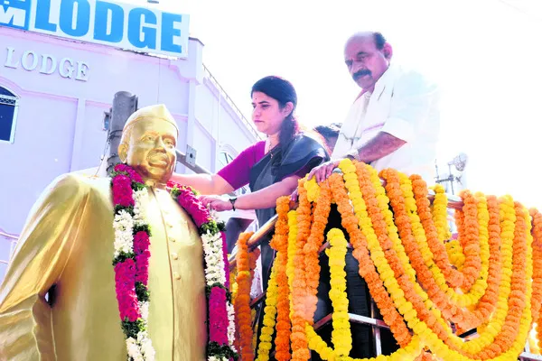 దళితుల అభ్యున్నతికి జగ్జీవన్‌ రామ్‌ విశేష కృషి