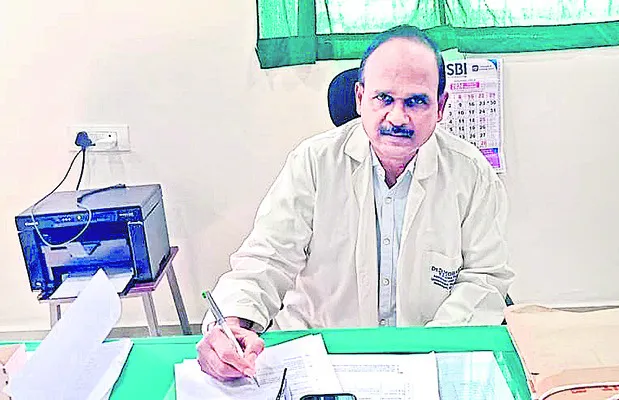 రెన్యువల్‌ చేస్తేనే విధుల్లో కొనసాగిస్తాం ..
