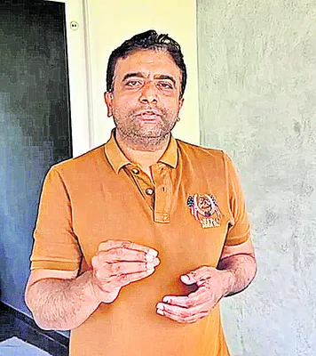 ఫ్యాక్టరీలు మూసివేయించారు 