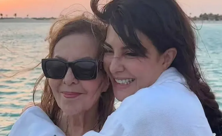 Actress Jacqueline fernandez Mother Kim Fernandez passed Away