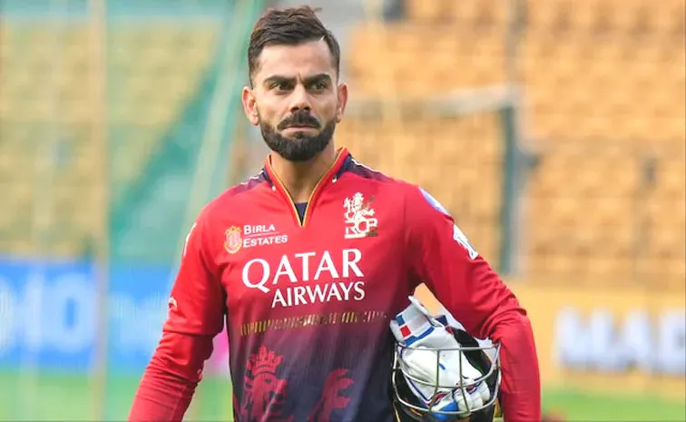 Virat Kohli becomes first Indian to 13000 T20 runs