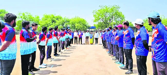 అంబేడ్కర్‌ క్రికెట్‌ ప్రీమియర్‌ లీగ్‌ పోటీలు ప్రారంభం 