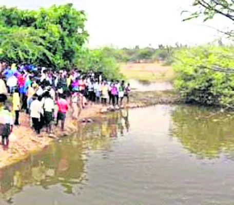 చెరువులో మునిగి యువకుడు మృతి 