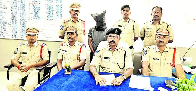 అంతర్రాష్ట్ర దొంగ అరెస్ట్‌
