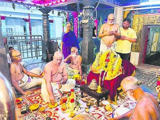 బ్రహ్మోత్సవాలకు అంకురార్పణ 