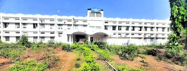ఎర్త్‌ సైన్సెస్‌ యూనివర్సిటీగా యూసీఈ