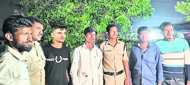 ద్విచక్రవాహనం  దొంగ పట్టివేత