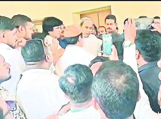 వక్ఫ్‌ సవరణ బిల్లు ఓటింగ్‌పై చర్యలు 